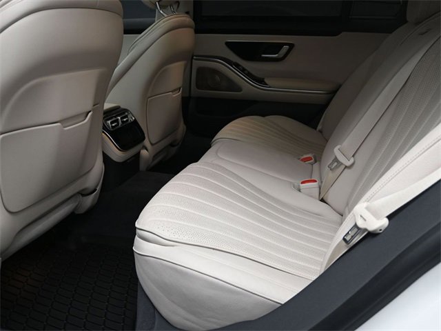 Used 2023 Mercedes-Benz S 500 4MATIC image 21