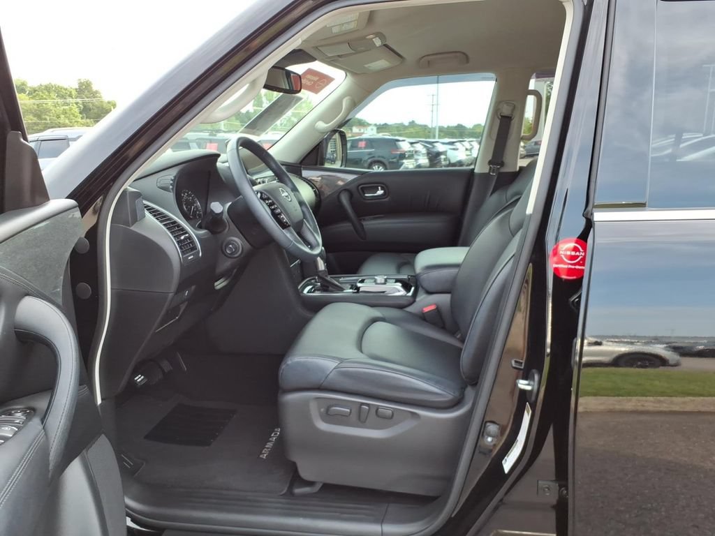 Certified 2024 Nissan Armada SV w/ Cargo Package AWD/4WD image 4