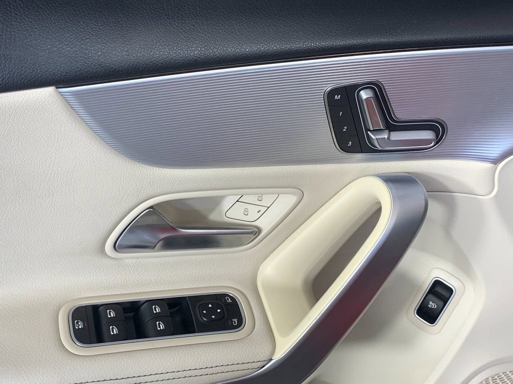Used 2019 Mercedes-Benz A 220 image 15