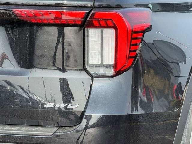 New 2026 Ford Explorer Active image 7