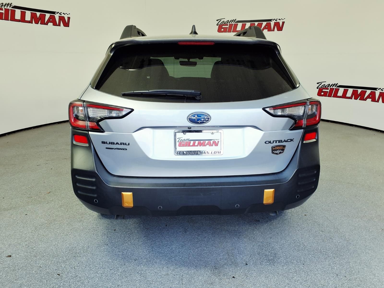 Used 2022 Subaru Outback Wilderness image 7