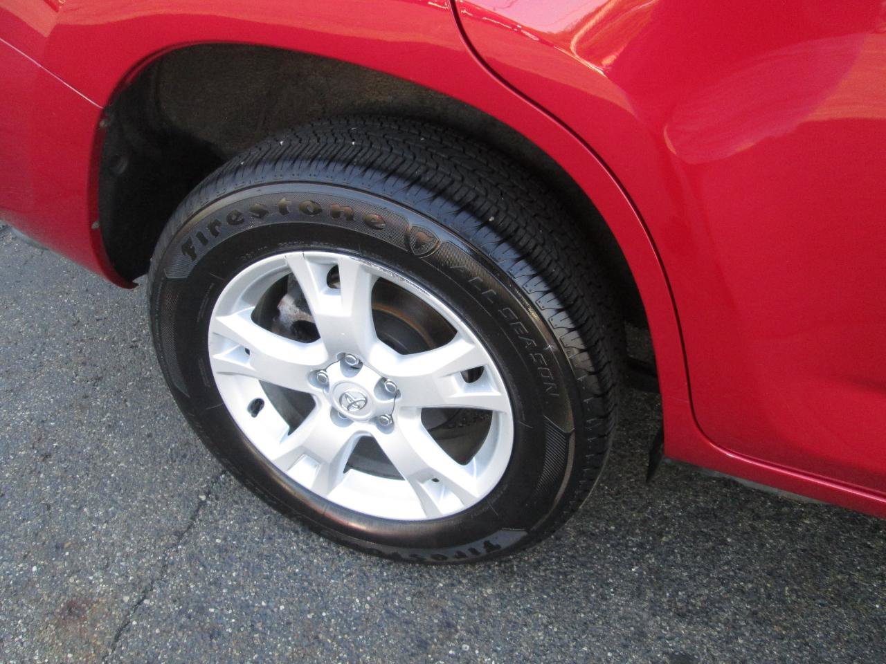 Used 2012 Toyota RAV4 4WD V6 w/ Tow Prep Pkg image 34
