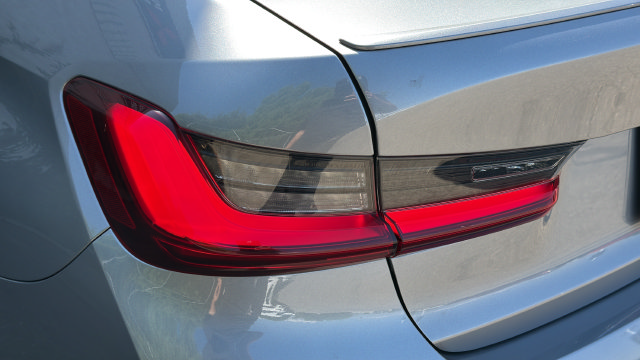 Used 2023 BMW 330i Sedan w/ M Sport Package RWD image 36