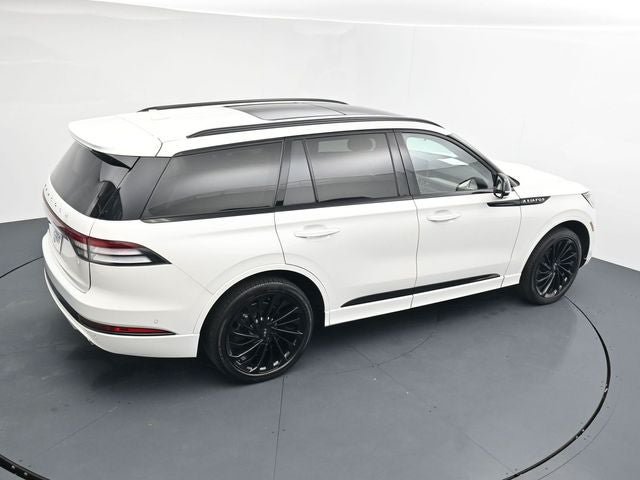 Used 2023 Lincoln Aviator Reserve w/ Equipment Group 201A AWD/4WD image 30