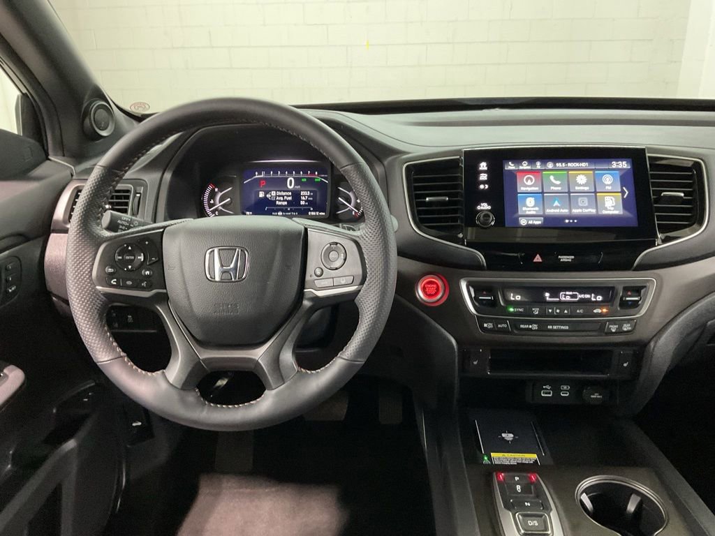 Used 2025 Honda Passport TrailSport image 8