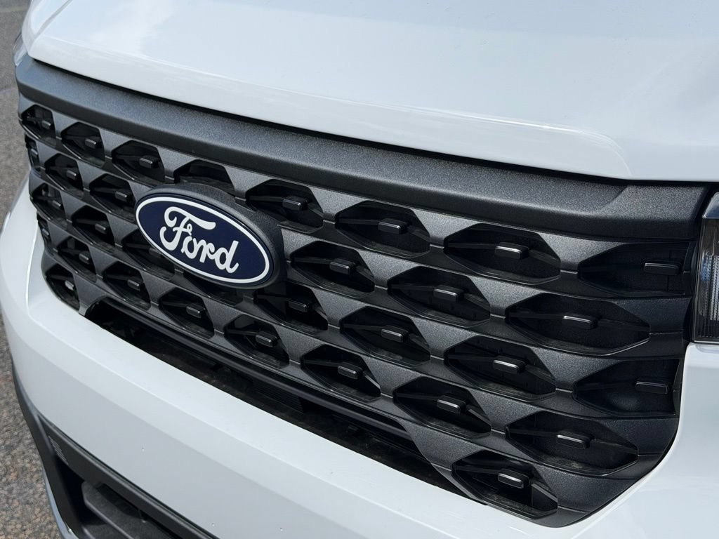 New 2026 Ford Maverick XLT w/ Equipment Group 301A AWD/4WD image 32