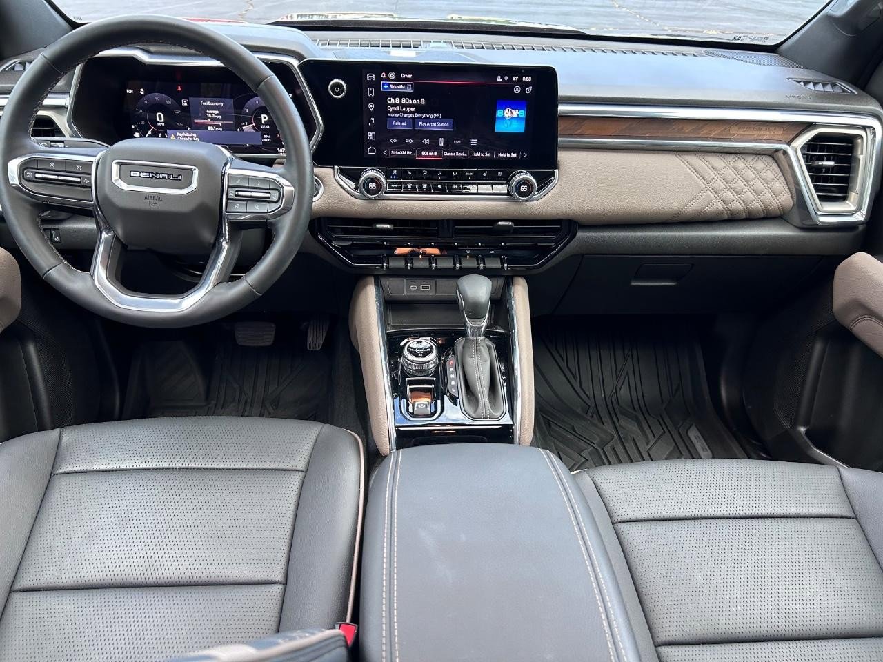 Used 2024 GMC Canyon Denali w/ LPO, Denali Black Edition image 9