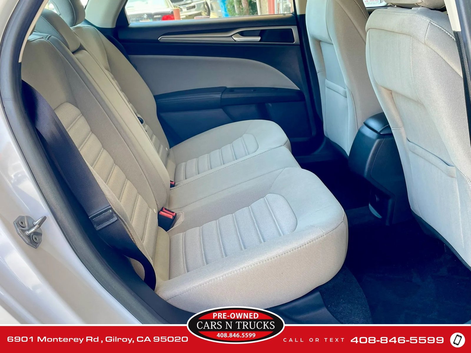 Used 2018 Ford Fusion S FWD image 11