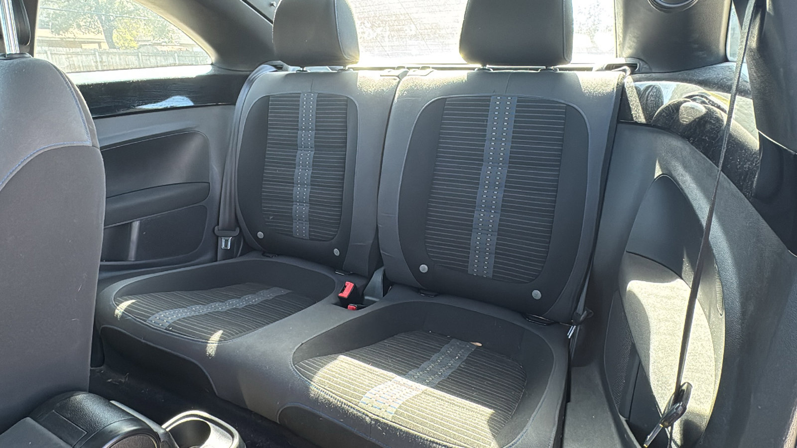 Used 2014 Volkswagen Beetle R-Line image 15