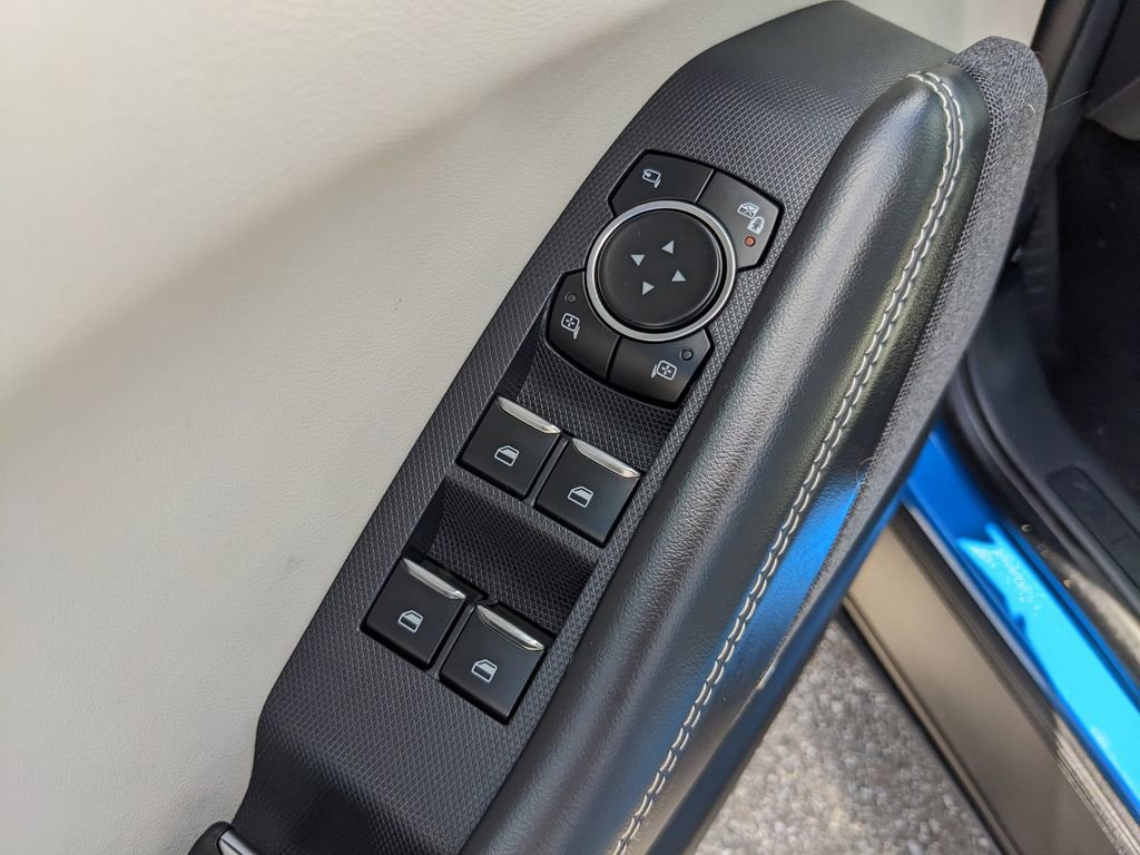 Used 2025 Ford Mustang Mach-E Premium image 19