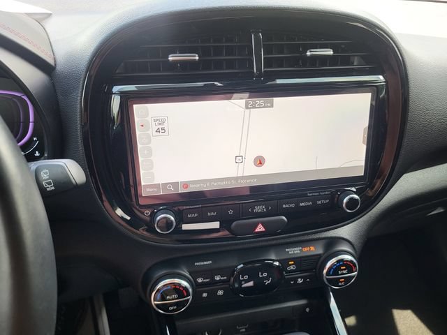 Certified 2025 Kia Soul GT-Line w/ GT-Line Technology Package FWD image 16