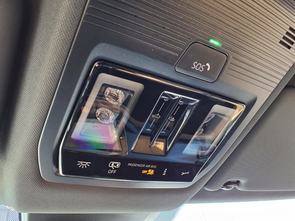 New 2026 Volkswagen Atlas Cross Sport SE image 19