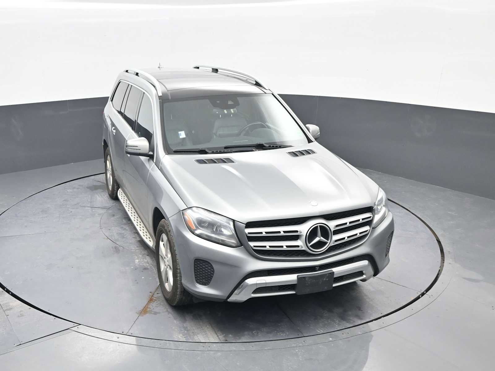 Used 2017 Mercedes-Benz GLS 450 4MATIC image 27