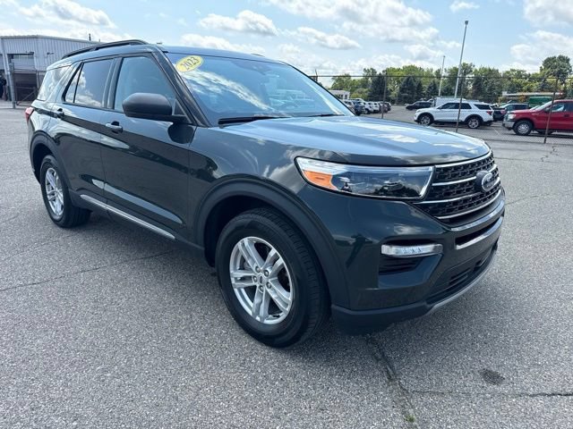 Certified 2023 Ford Explorer XLT w/ Equipment Group 202A AWD/4WD image 12