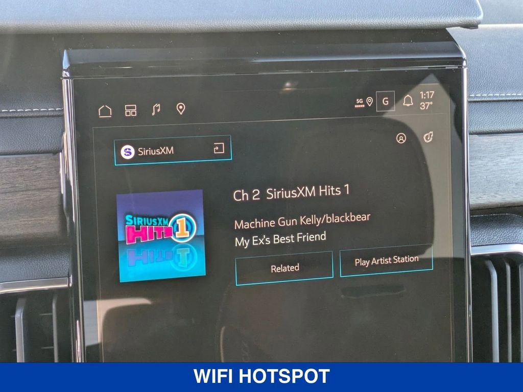 New 2026 GMC Acadia Denali Ultimate w/ LPO, Floor Liner Package image 23