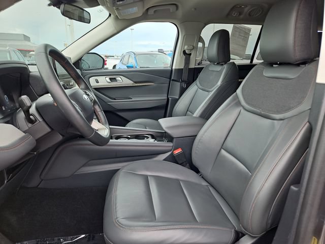 Certified 2026 Ford Explorer Active w/ Active Comfort Package AWD/4WD image 25