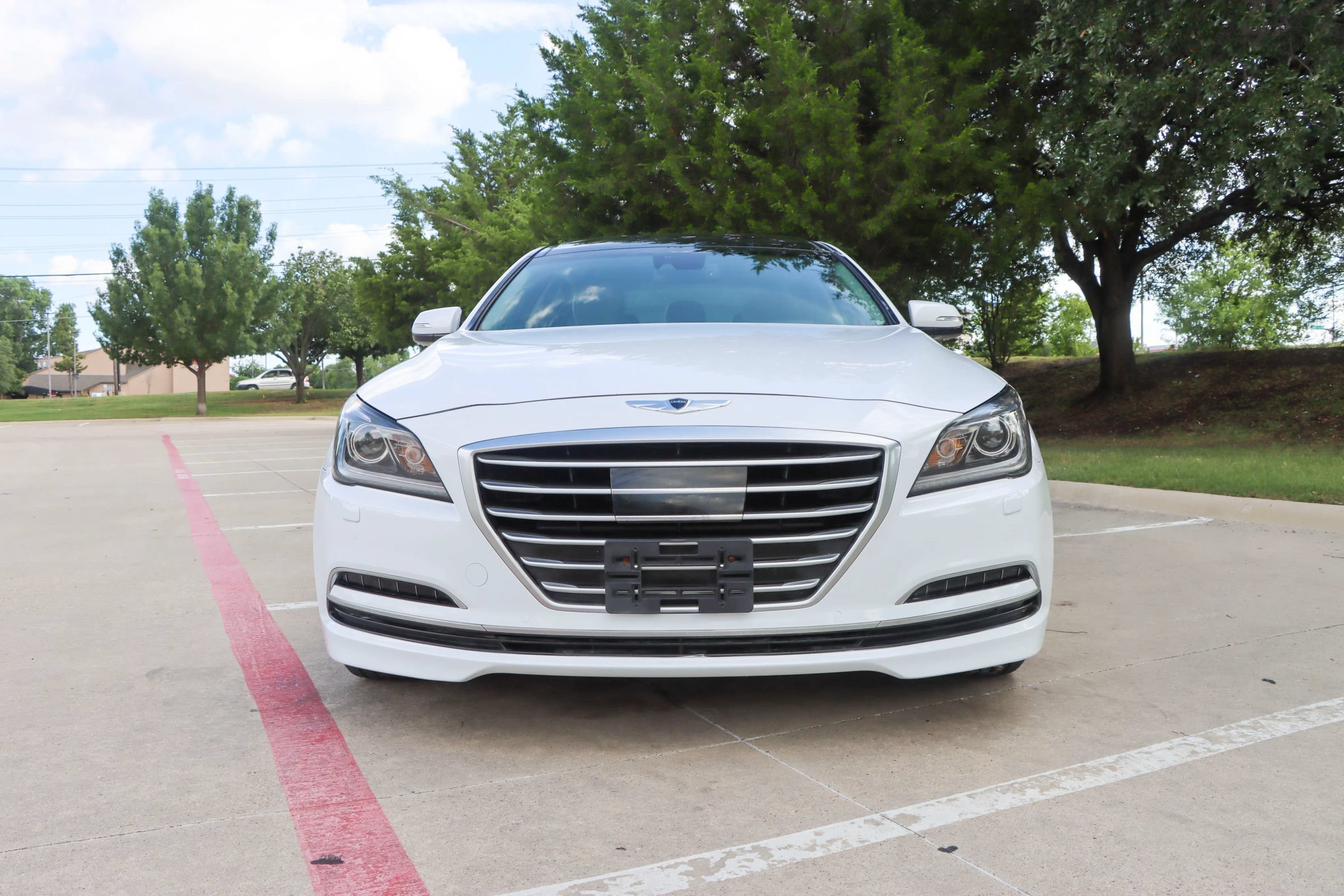 Used 2015 Hyundai Genesis 3.8 w/ Option Group 04 AWD/4WD image 2