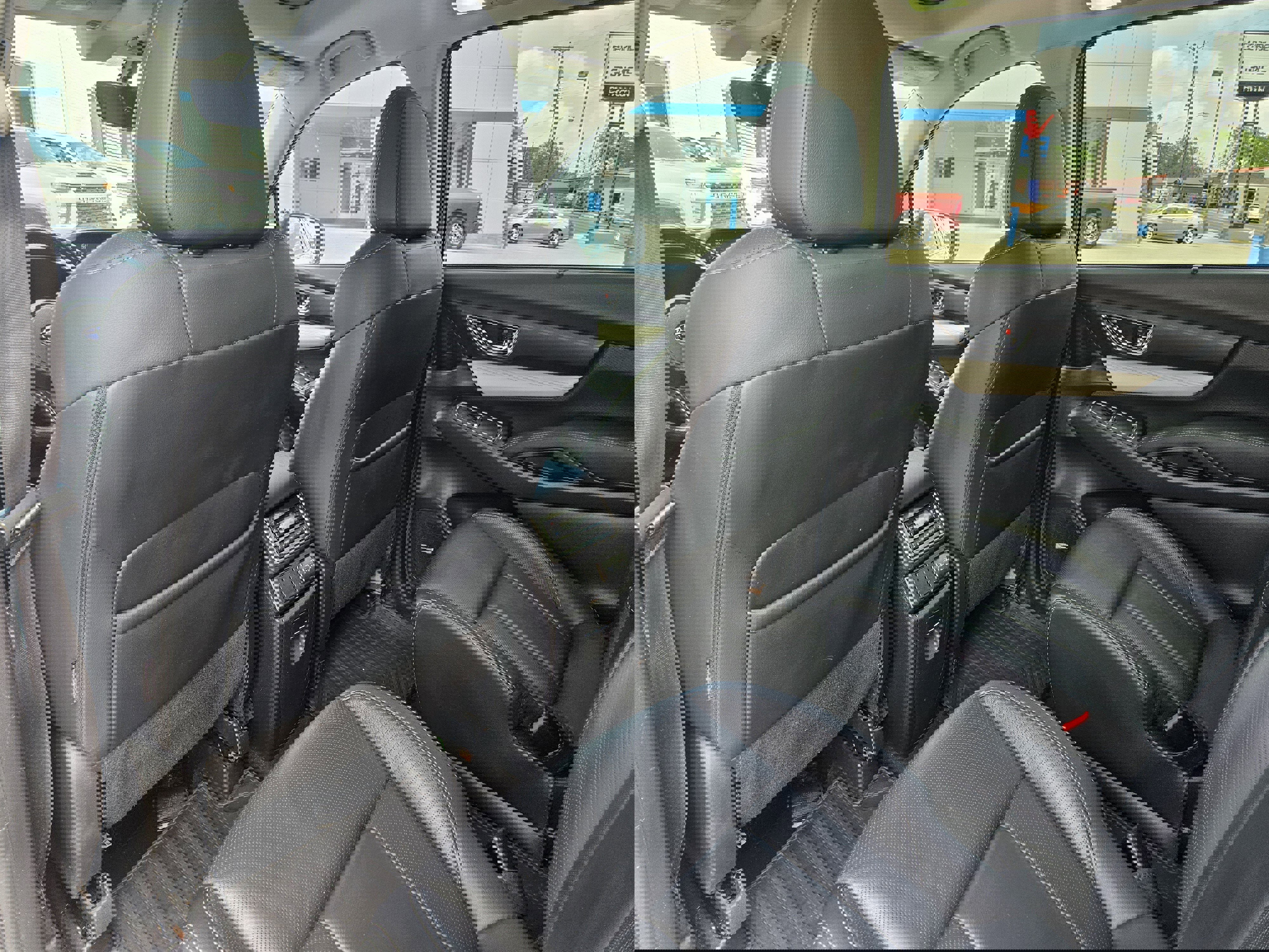 Used 2021 Subaru Ascent Limited w/ Technology Package image 27