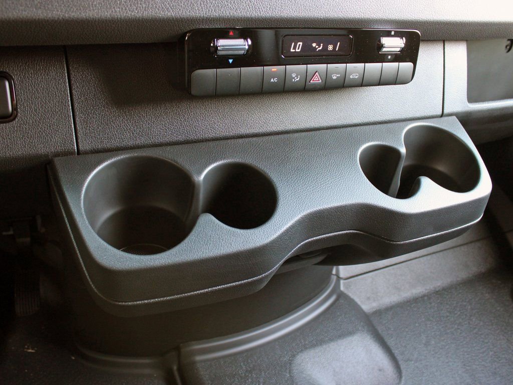 Used 2025 Mercedes-Benz Sprinter 2500 image 18