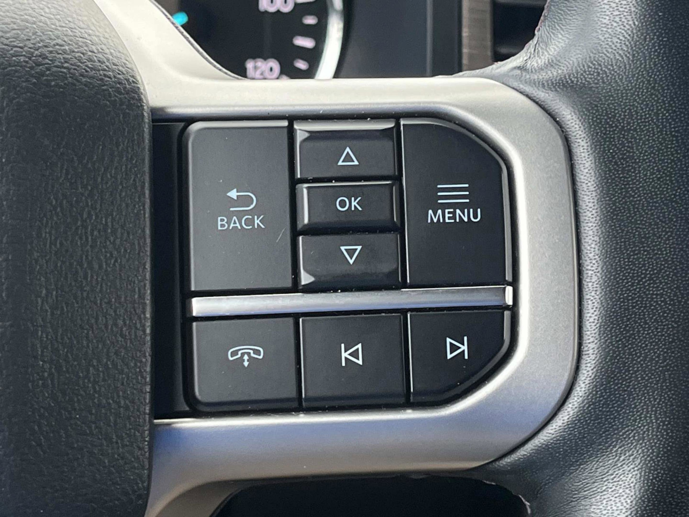 Used 2023 Ford Expedition Limited image 39