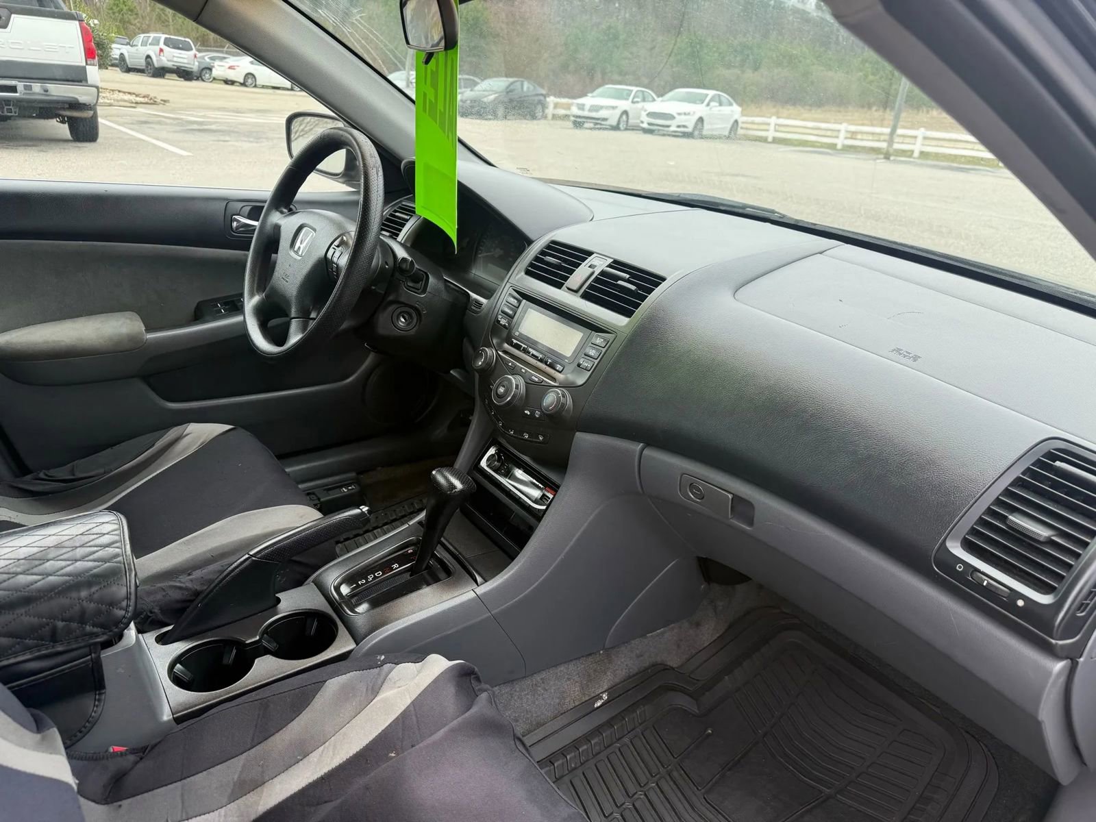 Used 2004 Honda Accord LX image 3