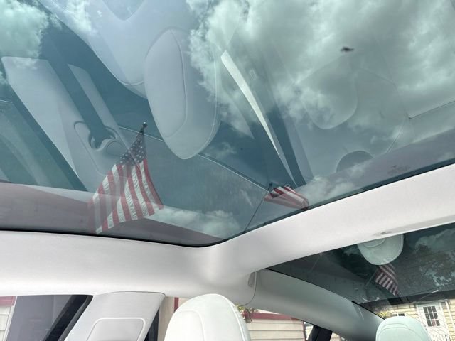 Used 2018 Tesla Model 3 Mid Range RWD image 36