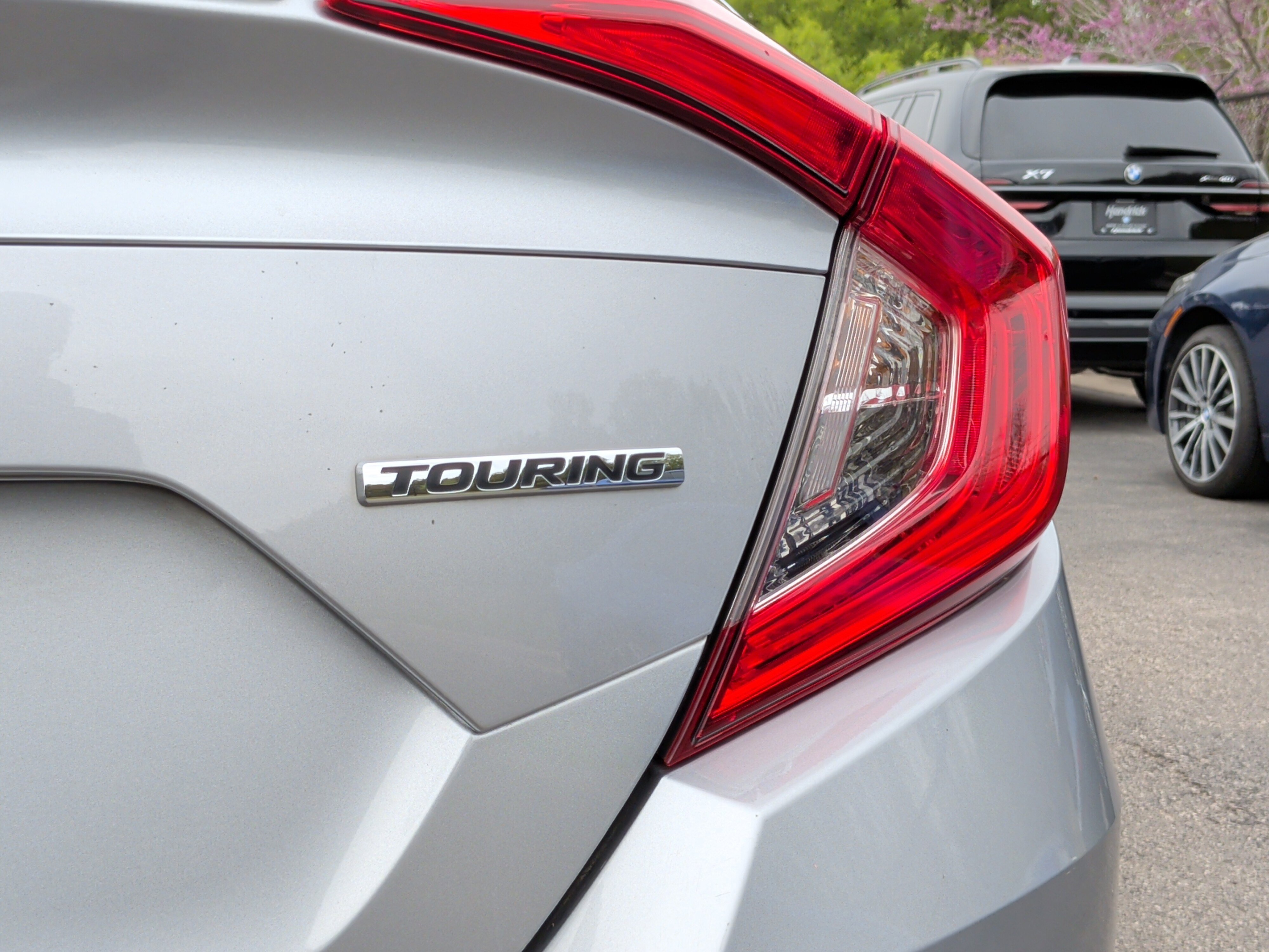 Used 2016 Honda Civic Touring image 9