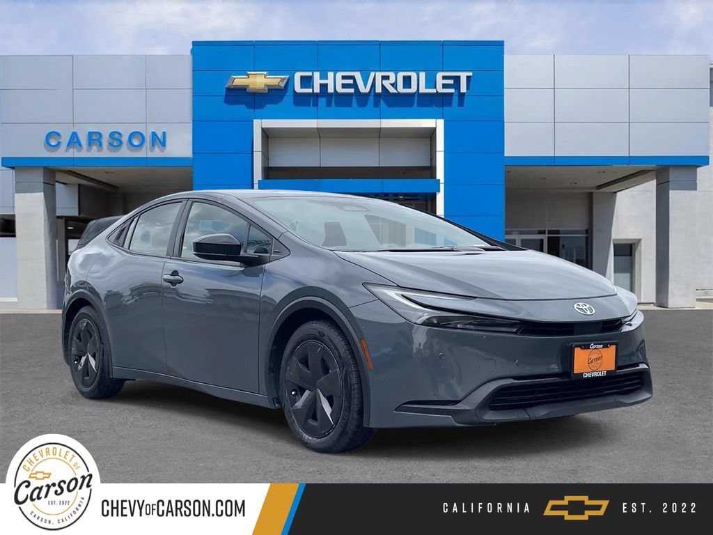 Used 2025 Toyota Prius LE