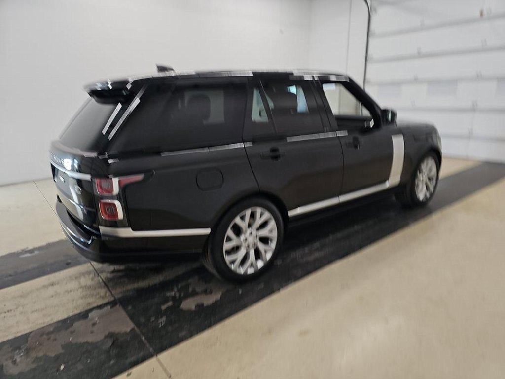 Used 2022 Land Rover Range Rover Westminster Edition image 2