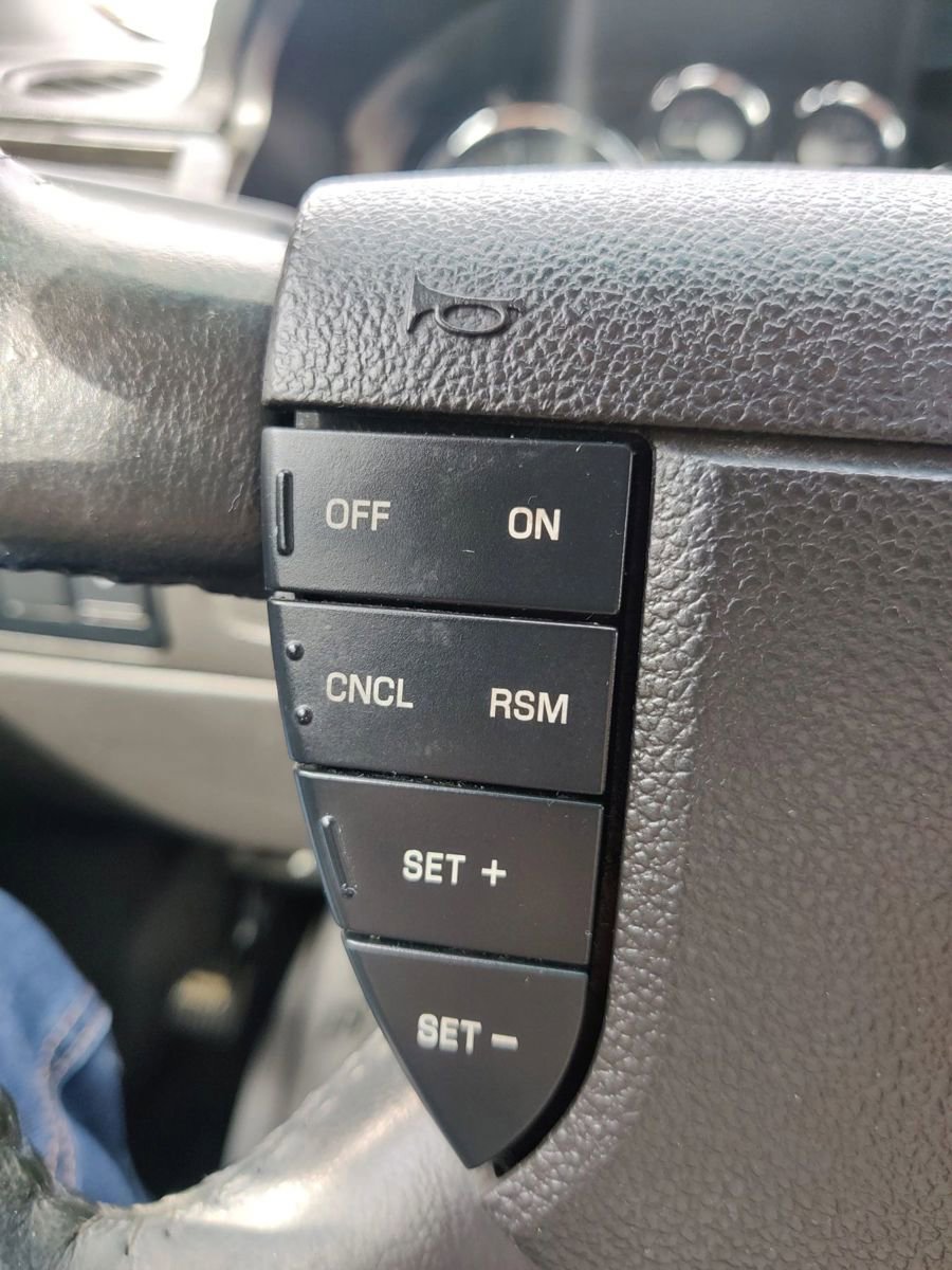 Used 2005 Mercury Montego Premier image 20