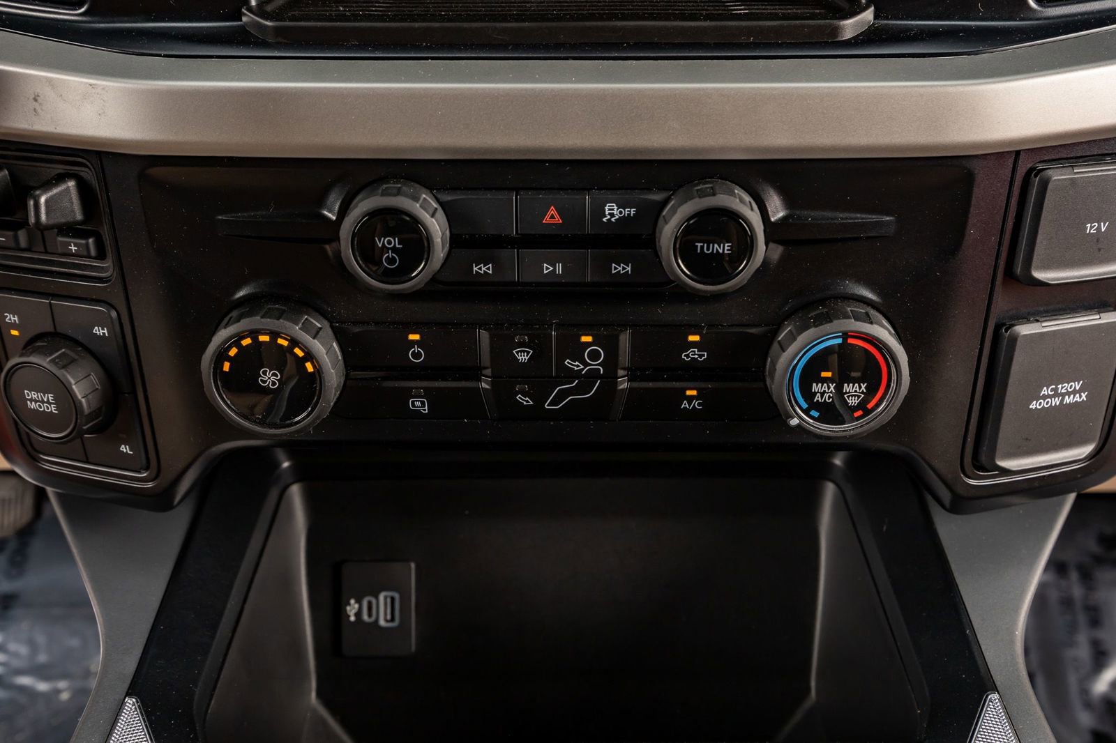Used 2025 Ford F450 XLT image 26