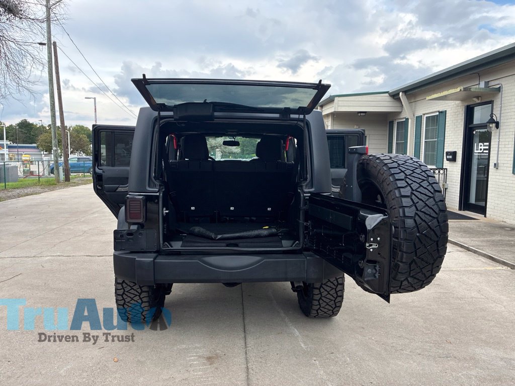 Used 2016 Jeep Wrangler Unlimited Sport w/ Quick Order Package 24S AWD/4WD image 16