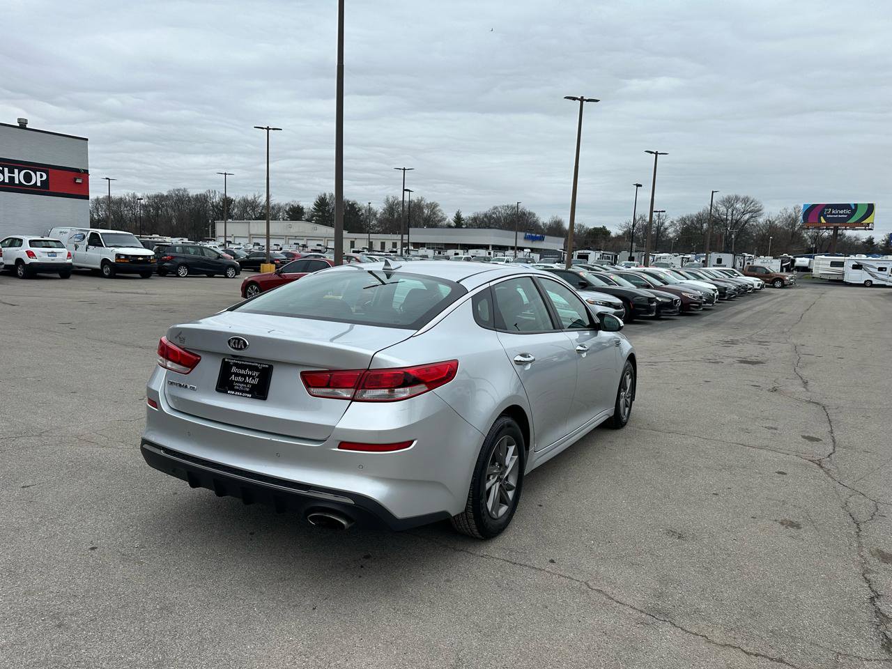 Used 2020 Kia Optima LX FWD image 3