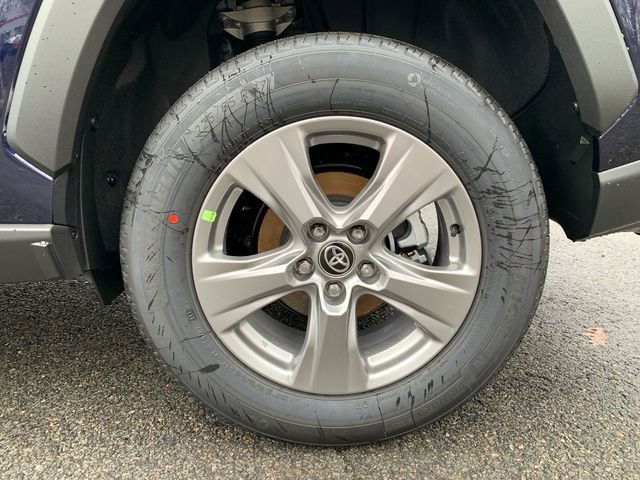 New 2025 Toyota RAV4 XLE w/ Convenience Package image 8
