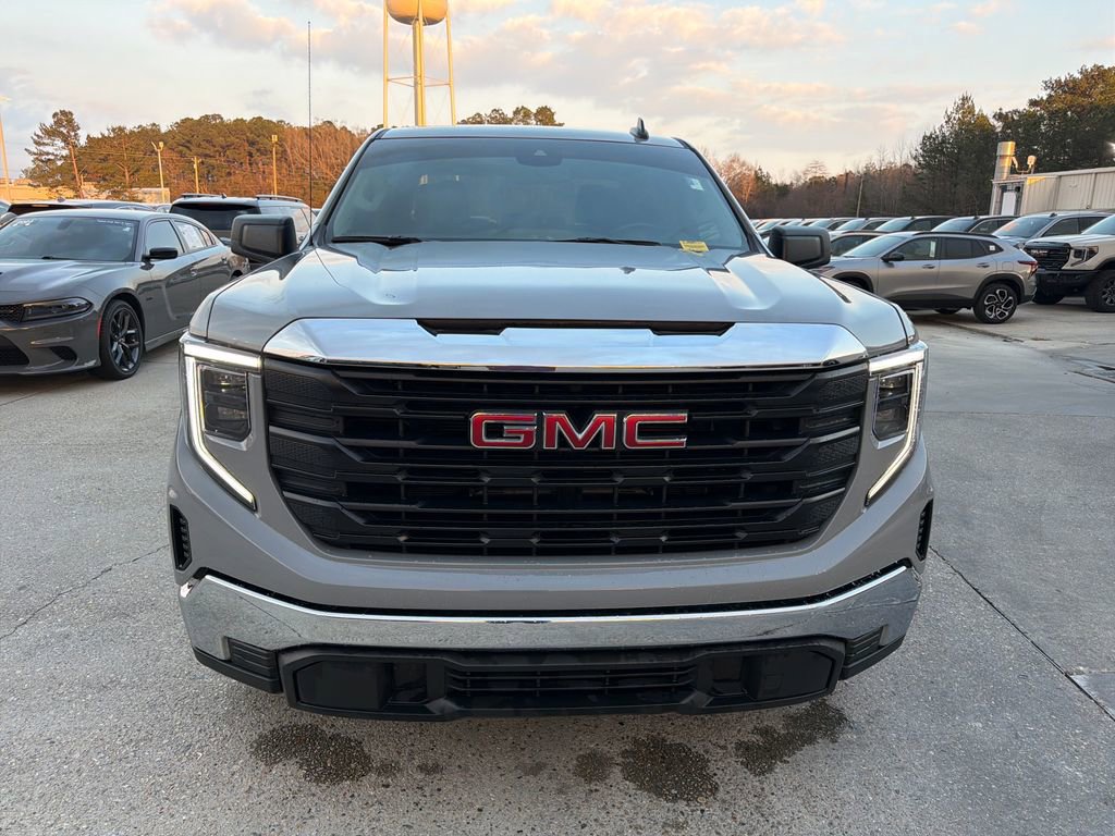 Used 2024 GMC Sierra 1500 Pro w/ Pro Value Package image 10