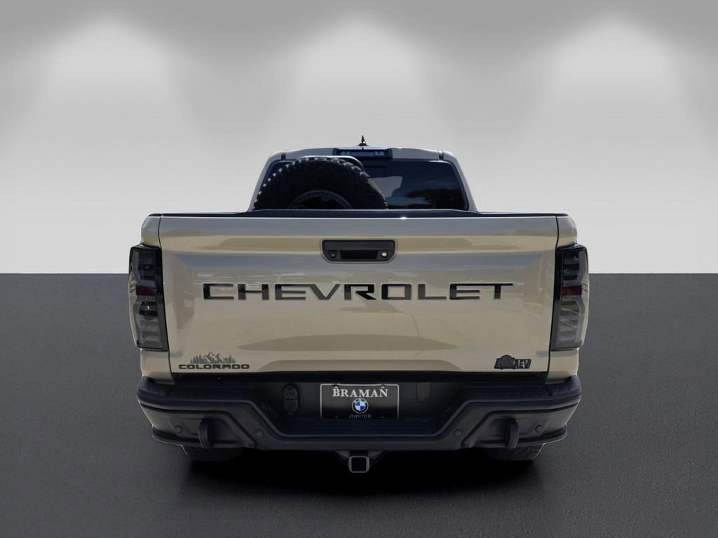 Used 2024 Chevrolet Colorado ZR2 w/ ZR2 Bison Edition AWD/4WD image 5