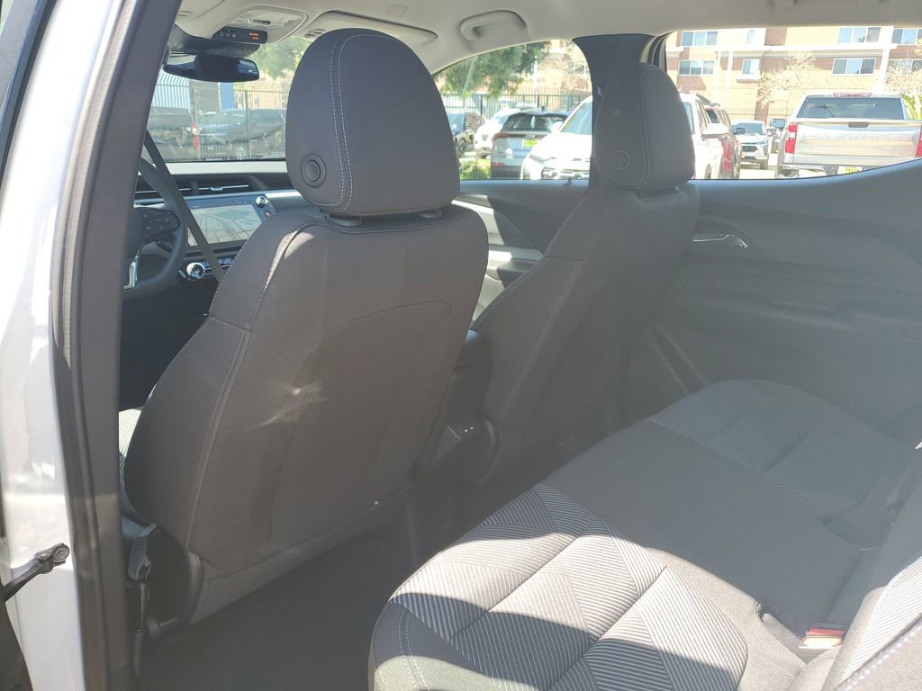 New 2027 Chevrolet Bolt LT w/ Comfort Package image 13