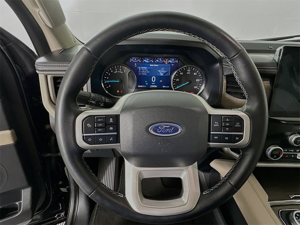 Used 2024 Ford Expedition Limited image 12