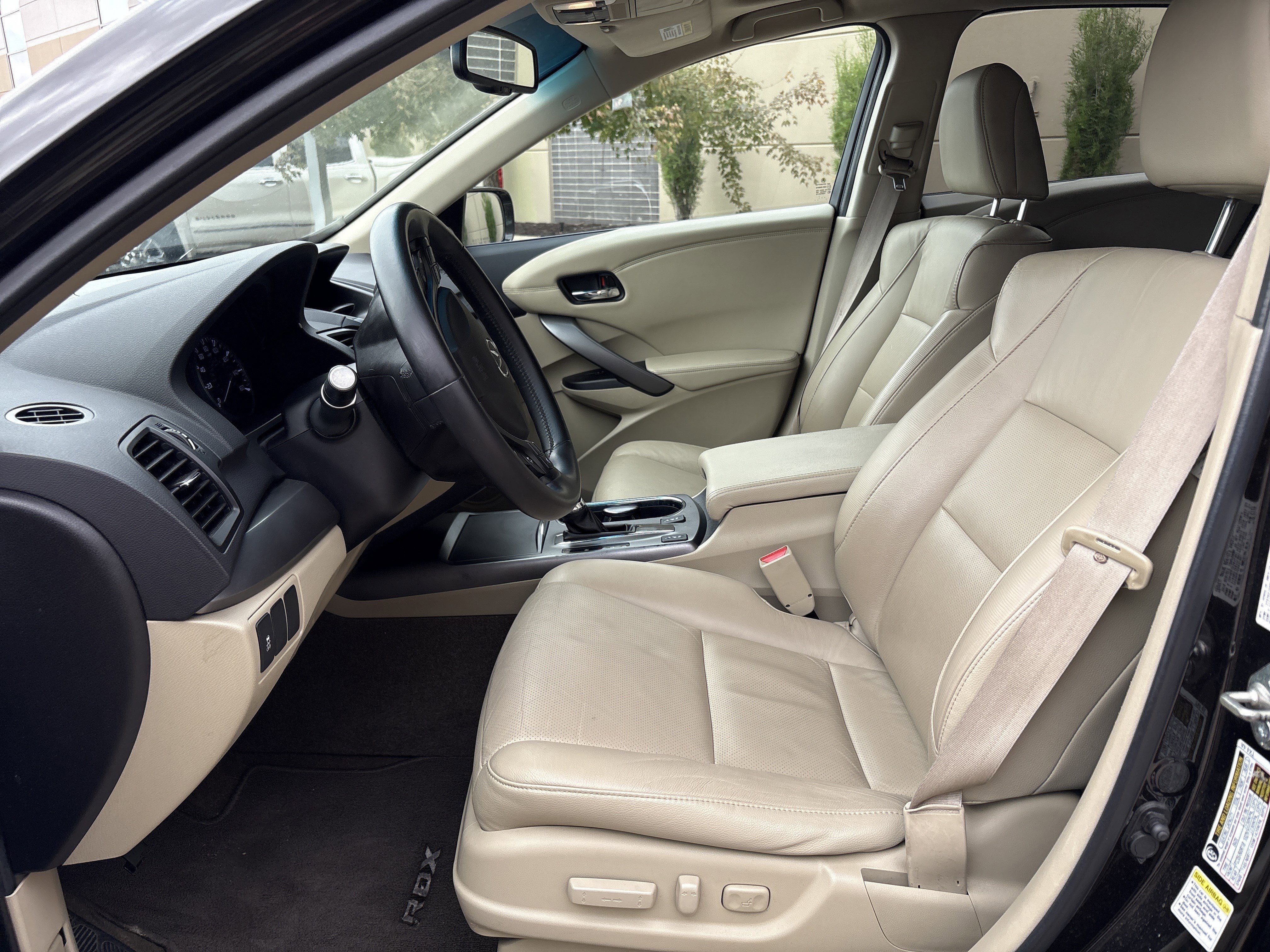 Used 2015 Acura RDX AWD image 16