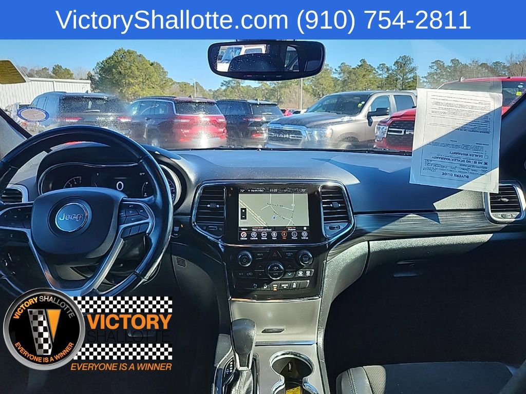 Certified 2022 Jeep Grand Cherokee Laredo X RWD image 3