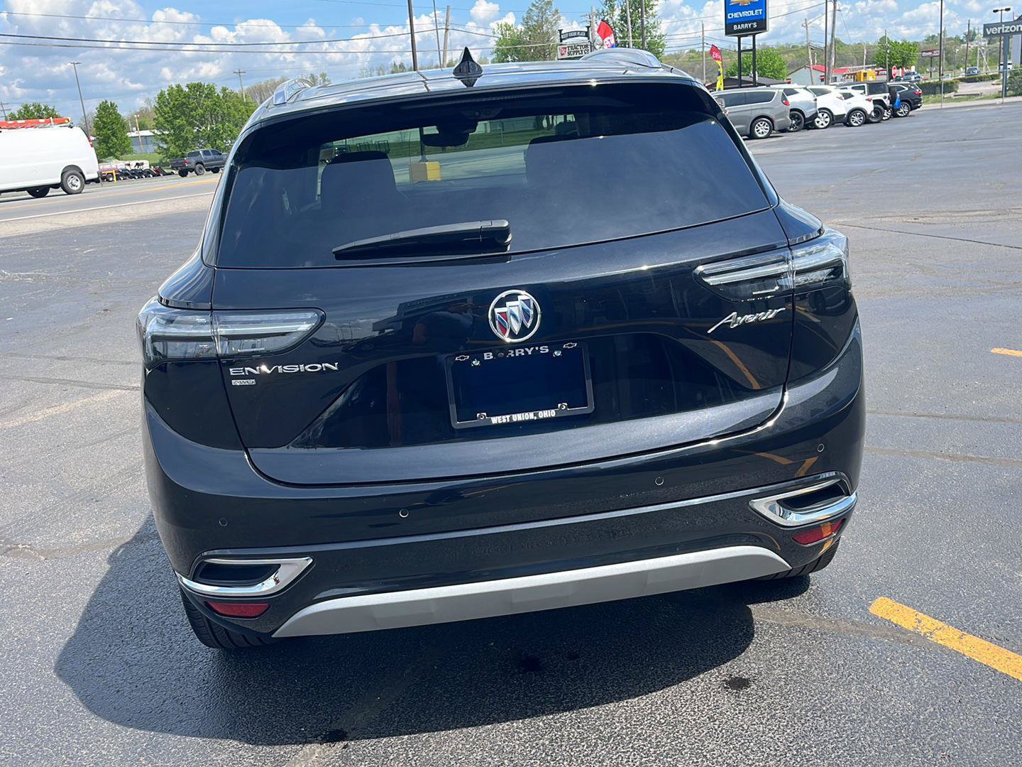 Used 2023 Buick Envision Avenir AWD/4WD image 4