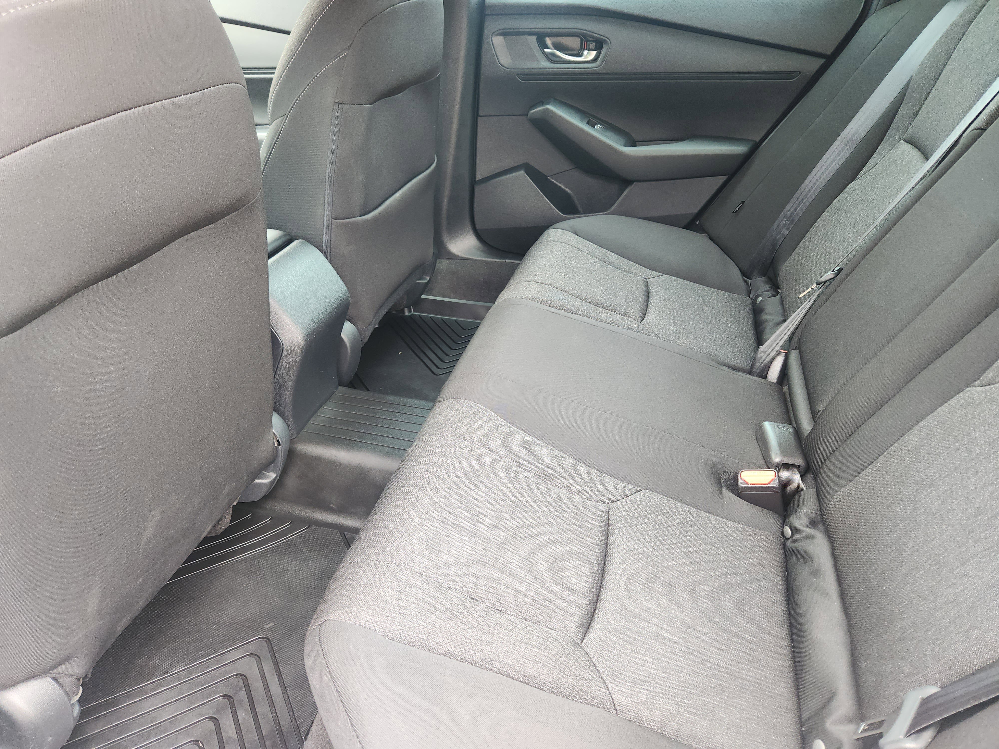 Used 2023 Honda Accord EX image 30