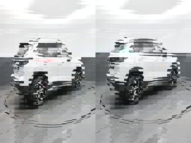 New 2026 Volkswagen Tiguan SE image 7