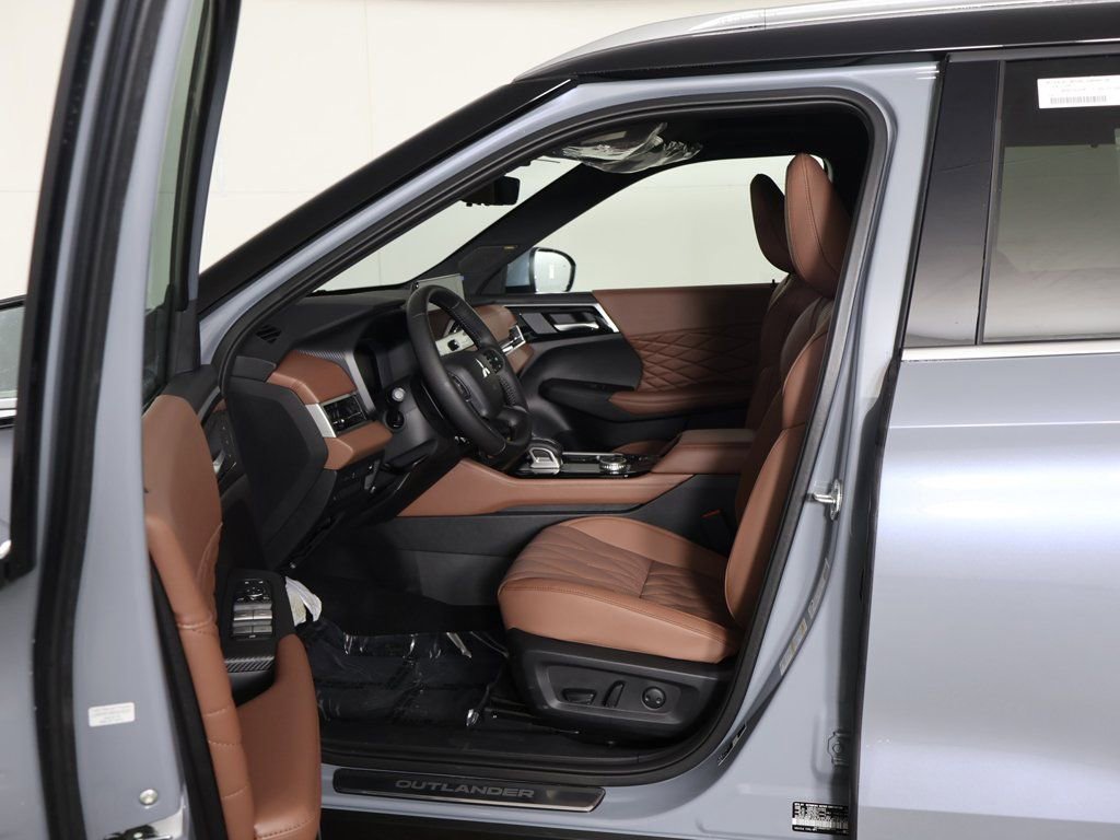 New 2026 Mitsubishi Outlander SEL AWD/4WD image 35