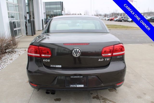 Used 2015 Volkswagen Eos Executive image 24