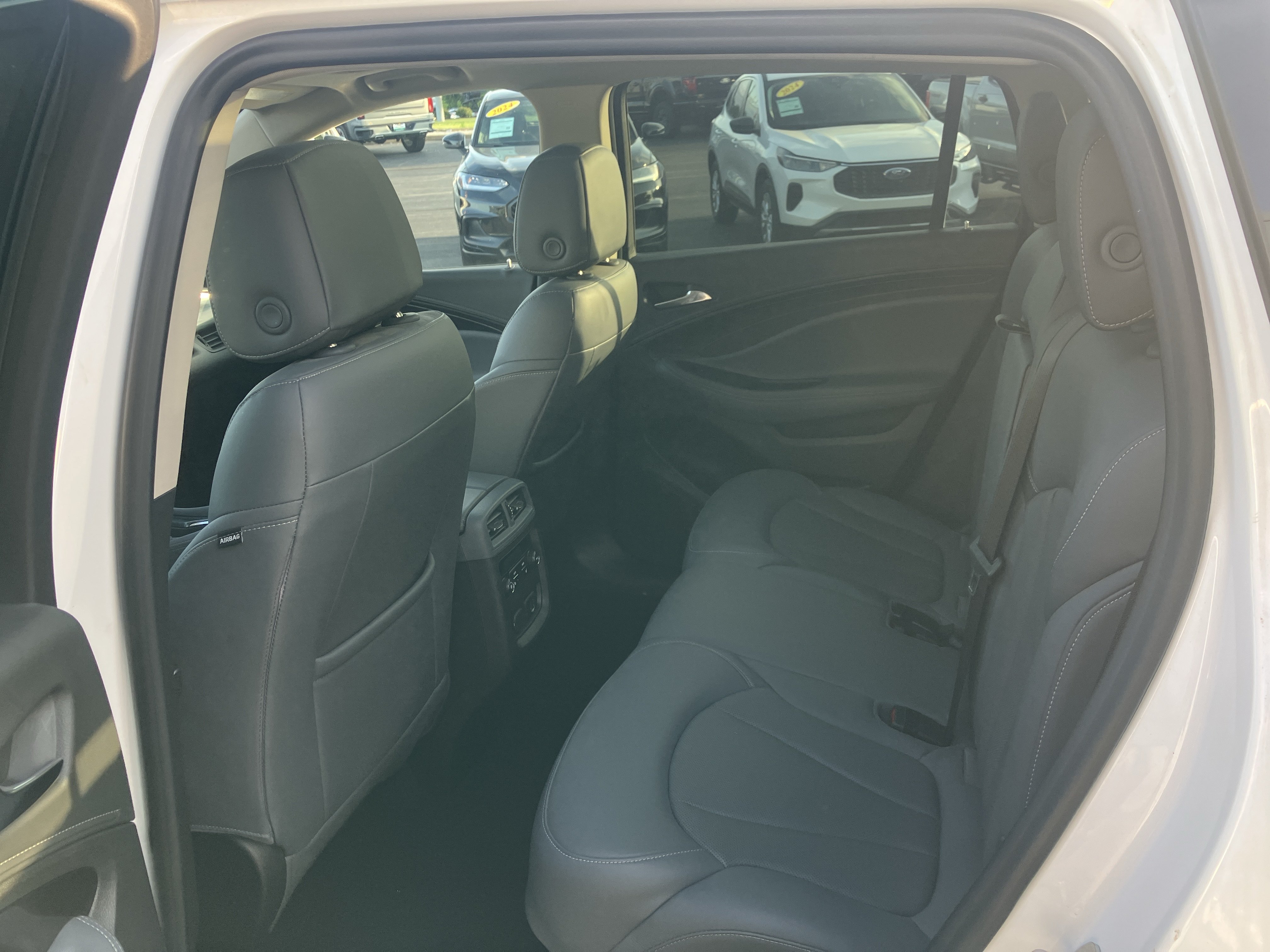 Used 2020 Buick Envision Essence w/ Experience Buick Package AWD/4WD image 14