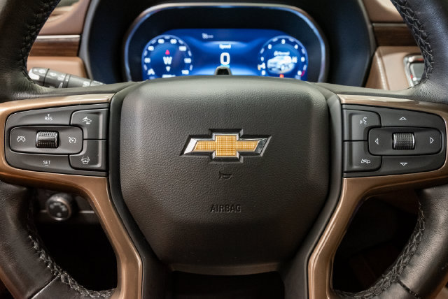 Used 2024 Chevrolet Tahoe High Country w/ Advanced Technology Package AWD/4WD image 14