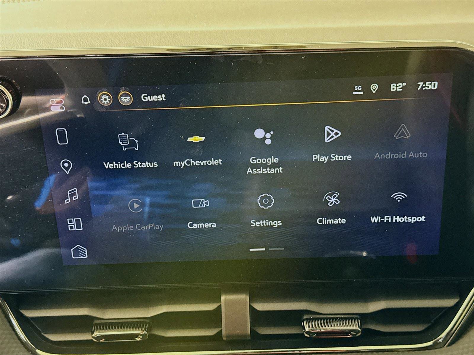 New 2026 Chevrolet Equinox RS image 10