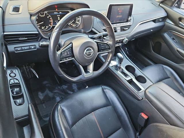 Used 2019 Nissan Altima 2.5 SR FWD image 10