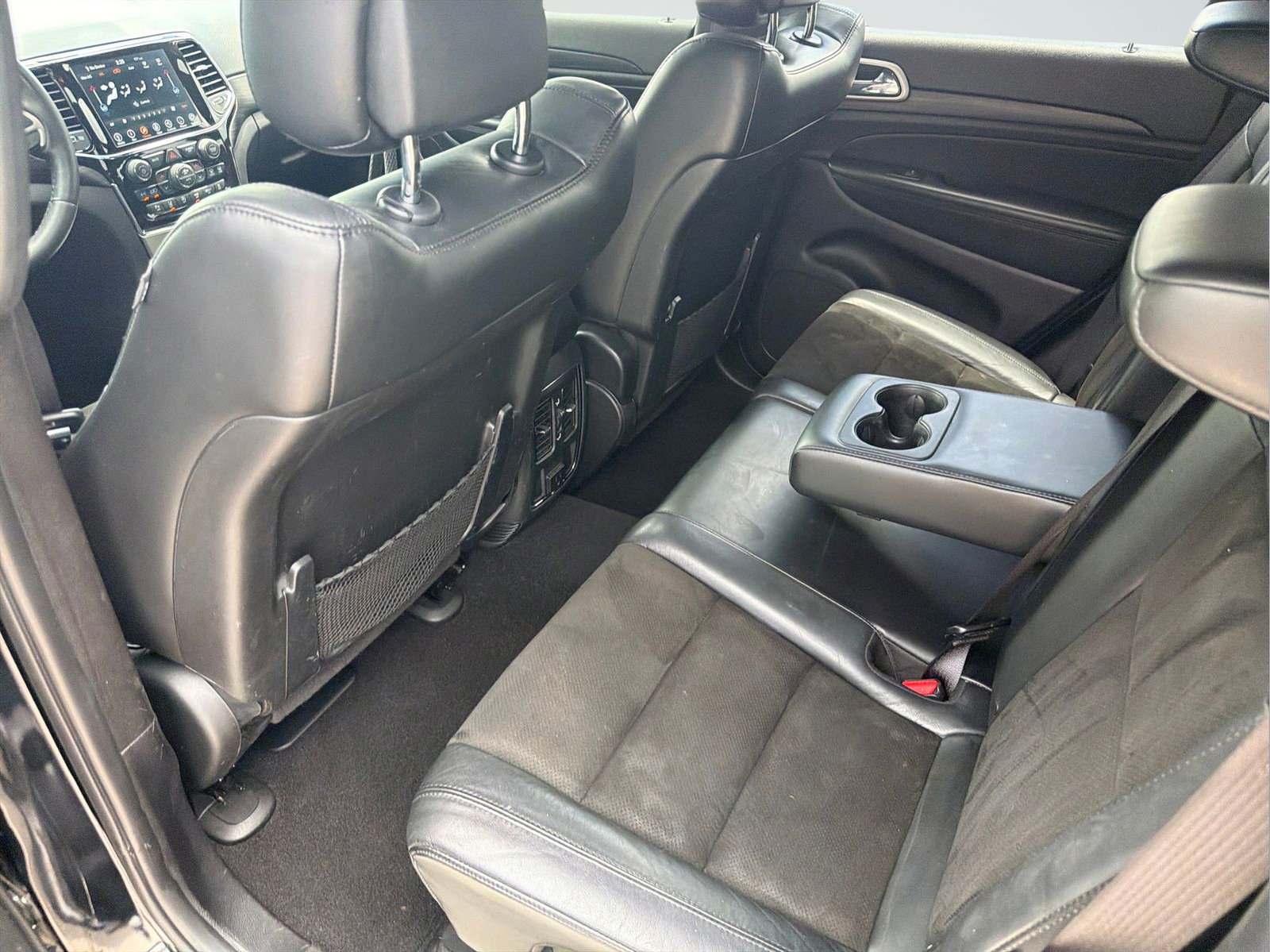 Used 2021 Jeep Grand Cherokee Laredo X RWD image 27